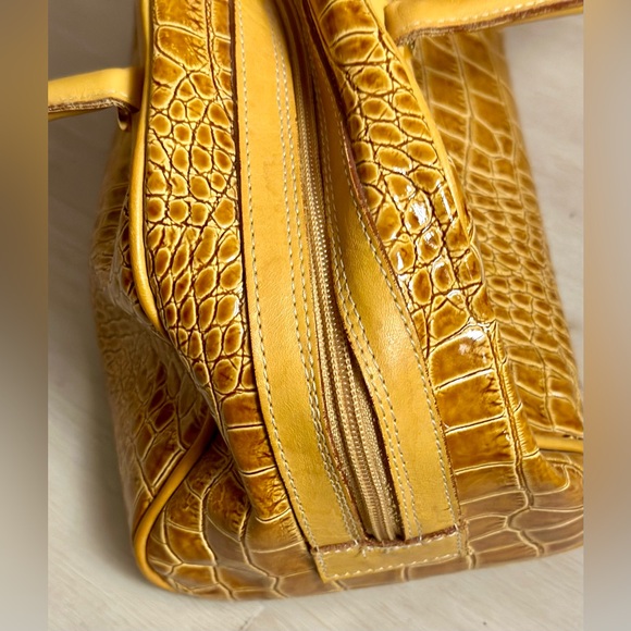 BEVERLY FELDMAN Rare Vintage Y2K Leather Crocodile Print Pocketbook Women’s OS - Picture 5 of 14